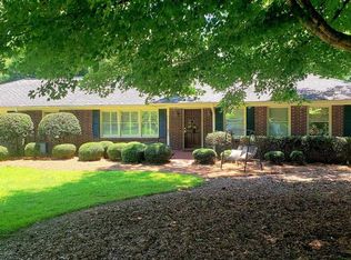495 Wildwood Cir, Clarkesville, GA