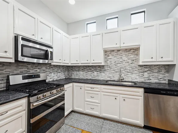 11315 Main St #1401, Houston, TX 77025