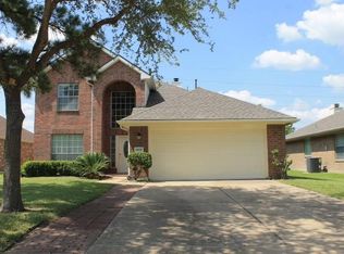 19535 Amistad Dr, Tomball, TX 77375
