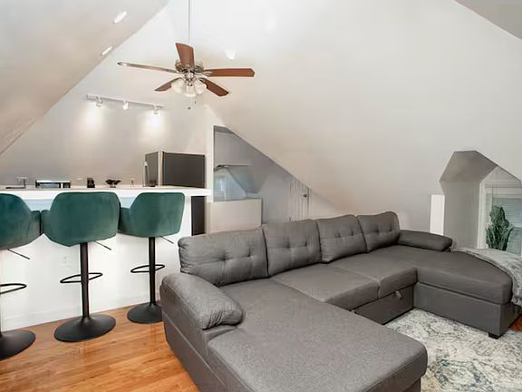 2nd image of 5211 Wilkins Ave APT 5
