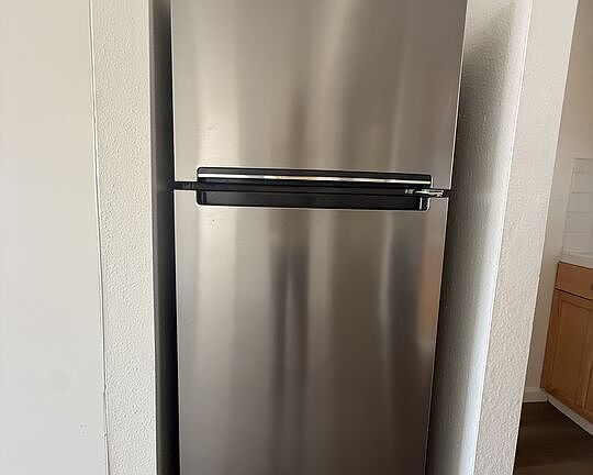 4th image of 1816 N Gramercy Pl APT 405