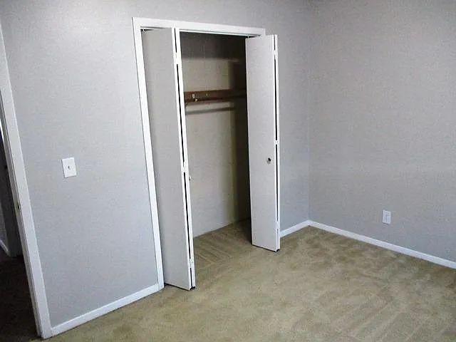 1506 Ensign Dr — Photo 6