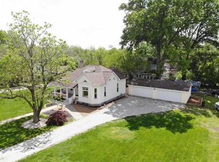 1103 N 2nd St, Edwardsville, IL 62025