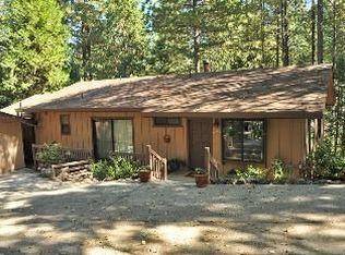 11750 Tree Top Cir, Nevada City, CA