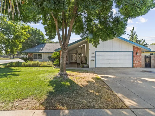 1687 Kaweah Drive, Tulare, CA 93274