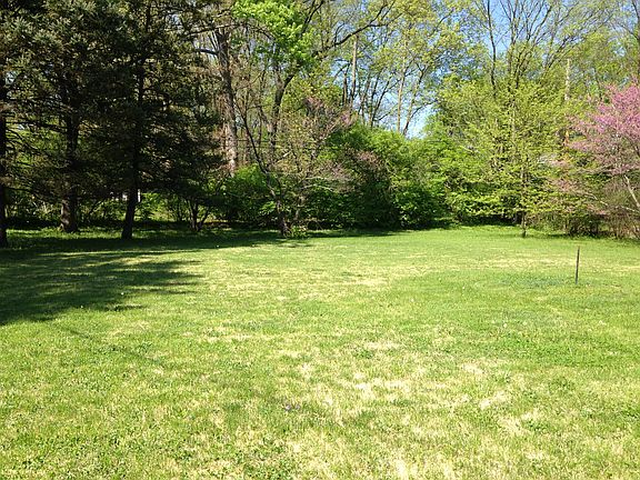 2nd image of 2608 Alice Dr