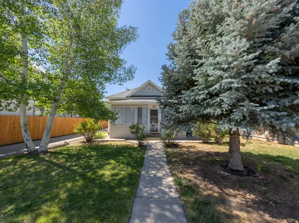 229 W 5th St, Palisade, CO 81526
