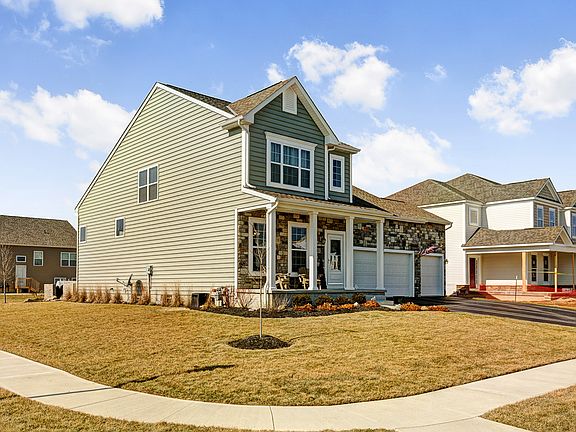 2nd image of 1421 Downey Dr