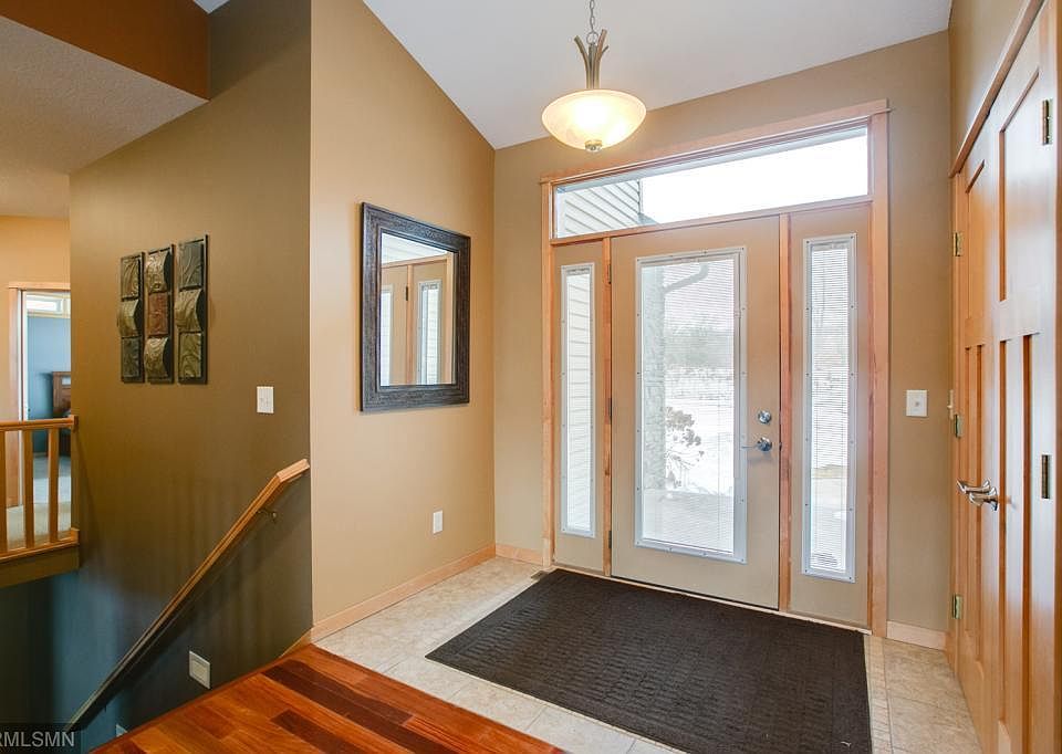 1st image of 27159 Bayshore Cir NW