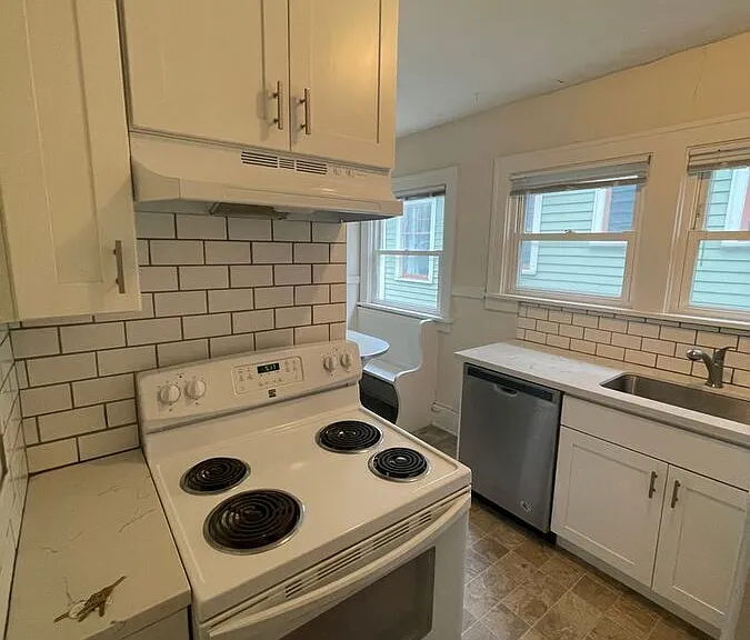 3932 Wallingford Ave N #1 — Photo 7