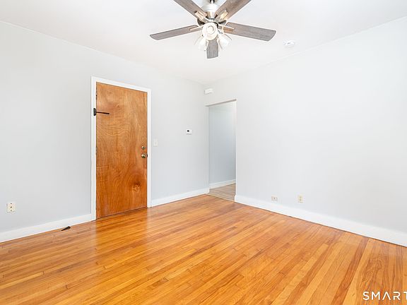 5th image of 115 Chapman Street