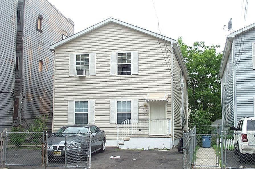 SUBJECT PROPERTY