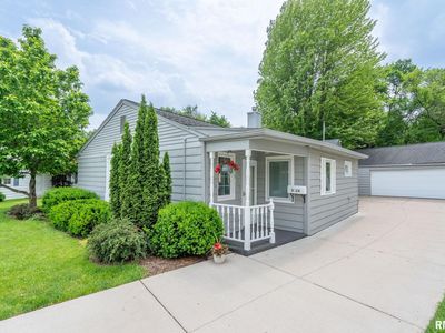 3628 15th Avenue Ct, Moline, IL, 61265