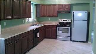 1st image of 209 Algiers St