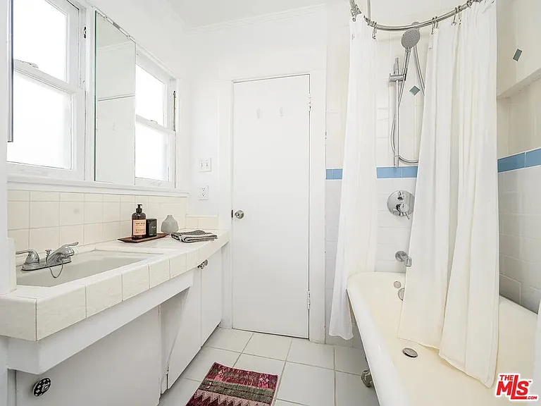 2213 Arizona Ave #A-B — Photo 15