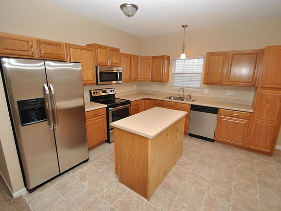 5th image of 9610 Gull Lake Dr