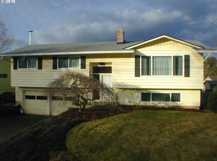 1715 SE 10th St, Gresham, OR 97080