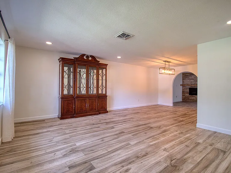355 Laughing Gull Ln — Photo 8