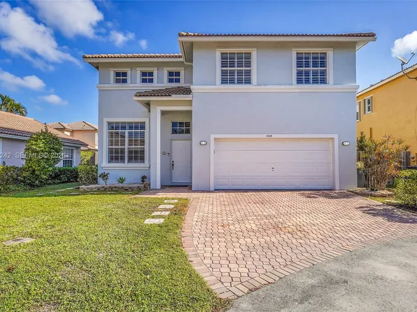 1905 Capeside Cir, Wellington, FL 33414