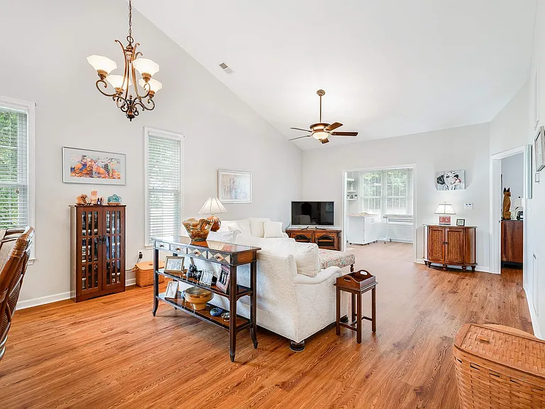 4081 Forest Oaks Ln — Photo 12