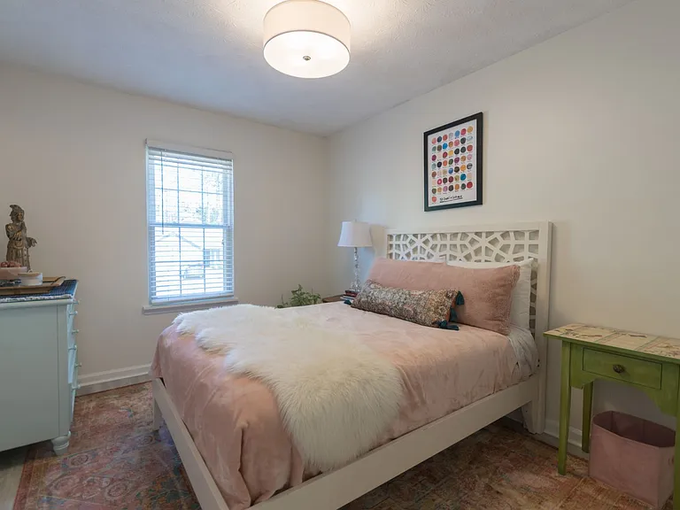 420 Sheringham Ct — Photo 9