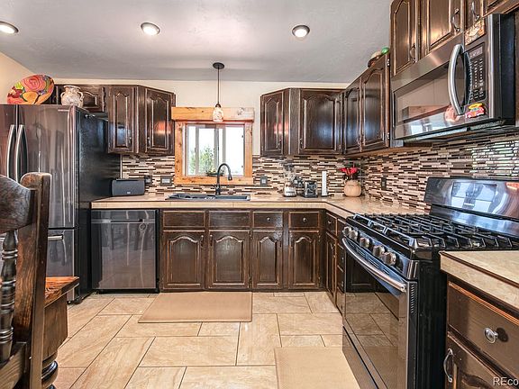 3rd image of 1492 Conestoga Cir
