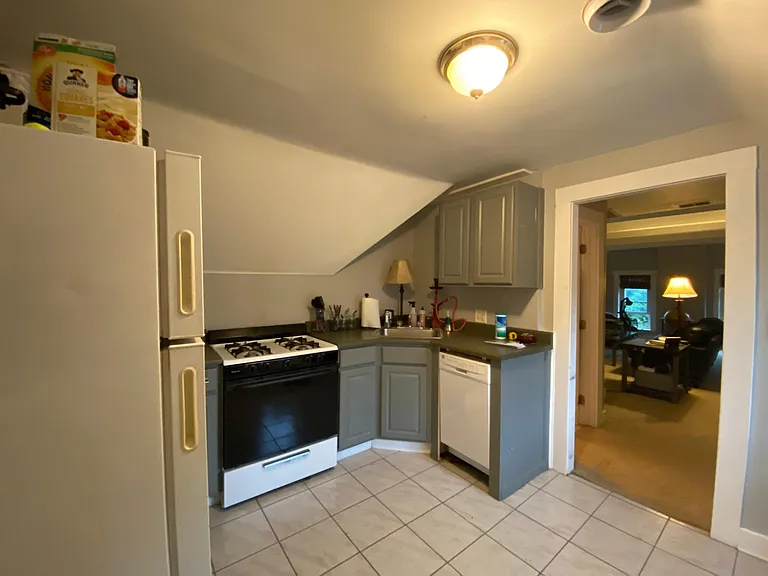 1508 N Cass St — Photo 6