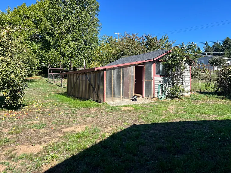 1809 Glendale Dr #1 — Photo 3