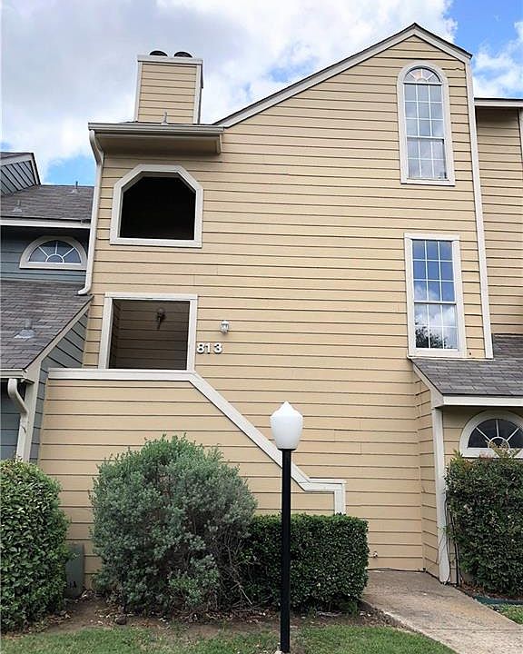 1st image of 813 Ventura Park