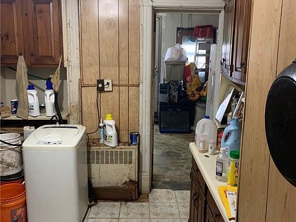 5th image of 256 1st St