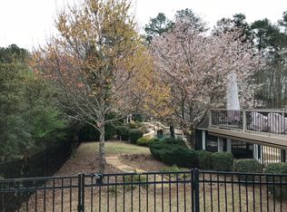 210 Annelise Park Dr, Fayetteville, GA 30214