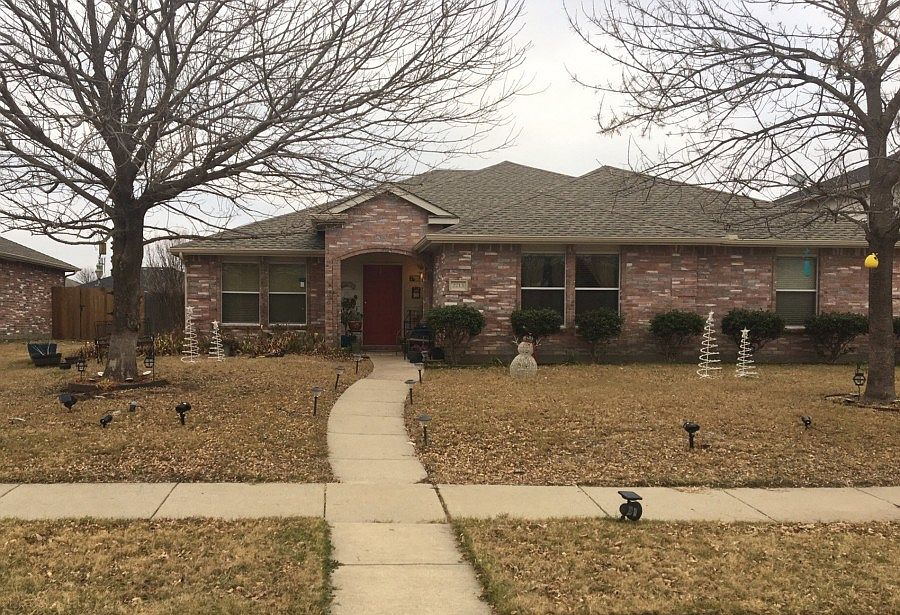 1st image of 2713 Deerborn St