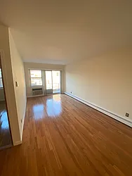 Rented by Bouklis Group