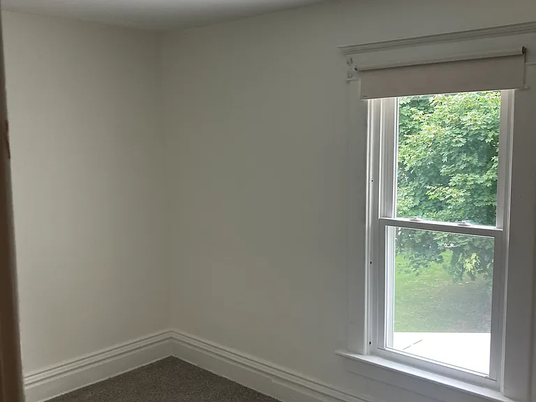 9816 Bateman Ave — Photo 22