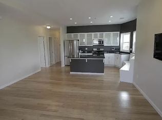 17 Ashley St APT 2, Jamaica Plain, MA 02130