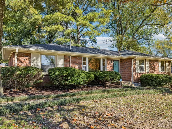 5206 Byrne Dr, Nashville, TN 37211