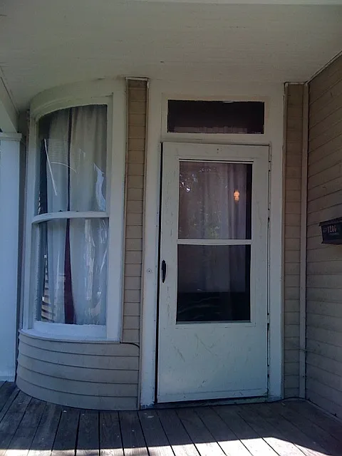 Building Photo - 1206 Heath Street