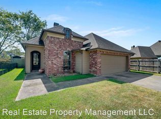 102 Bald Eagle Dr, Lafayette, LA 70508