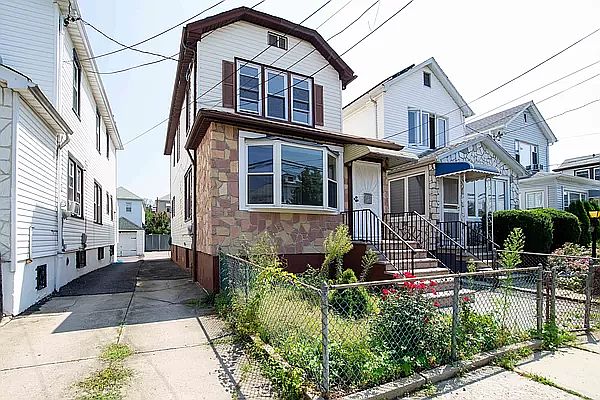 1st image of 4416 Monticello Ave Floor 1