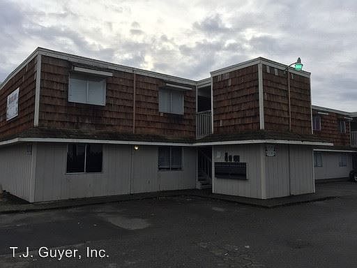 2nd image of 1101 Woodland Ave APT 10