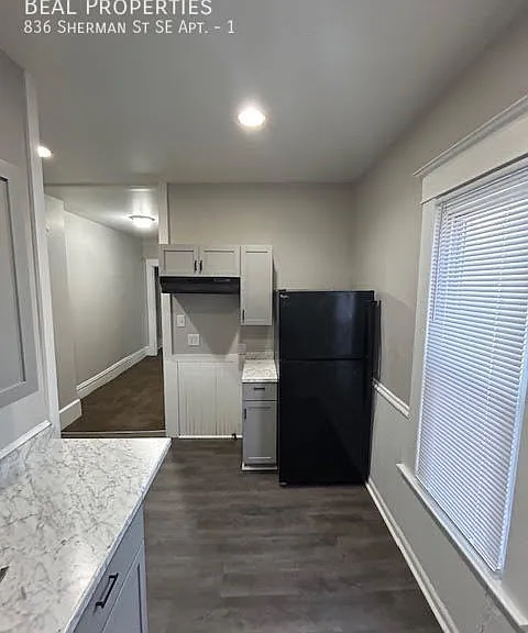 836 Sherman St SE #1 — Photo 6