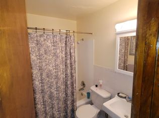 412 Lincoln Ave APT 1, Carnegie, PA 15106