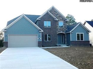 21175 Hickory Branch Trl, Strongsville, OH