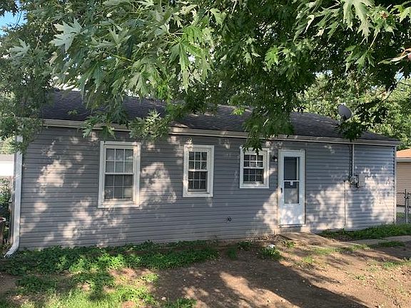 3rd image of 16750 93rd Ave