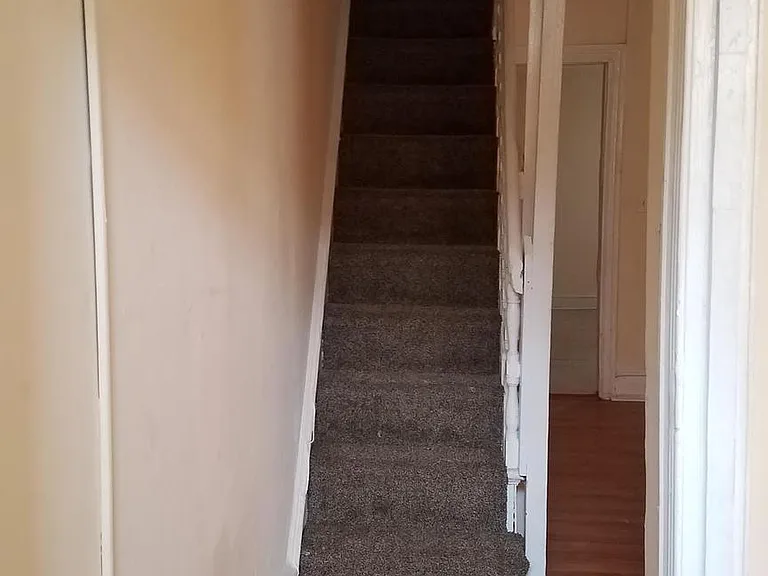 3046 Clifford St — Photo 10
