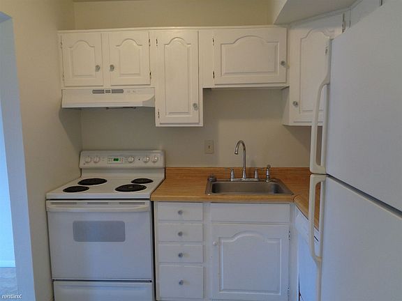 3506Kenbrooke 001