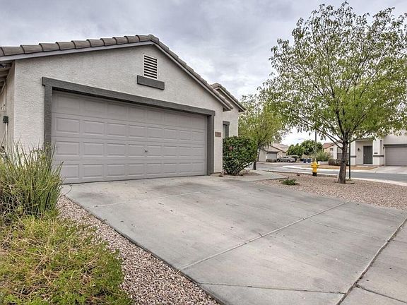 3rd image of 559 S 27th Pl