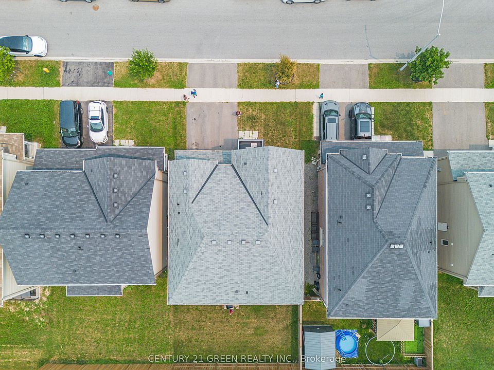 1st image of 15 Seanesy Dr