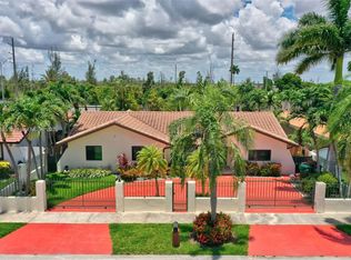 28 SW 136th Pl, Miami, FL 33184