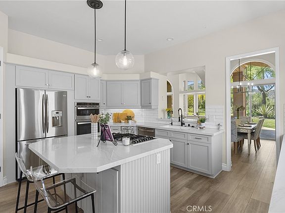 3rd image of 38027 Cherrywood Dr